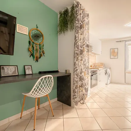 アパート Urban Jungle Parking & Netflix Centre Historique *