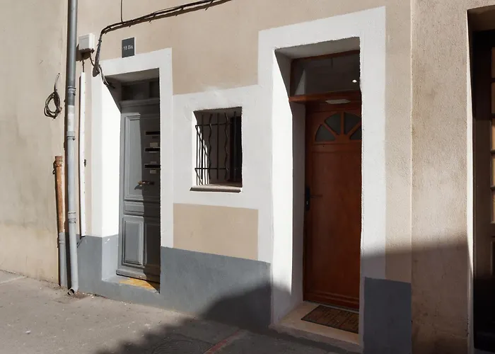 Apartment Urban Jungle Parking & Netflix Centre Historique